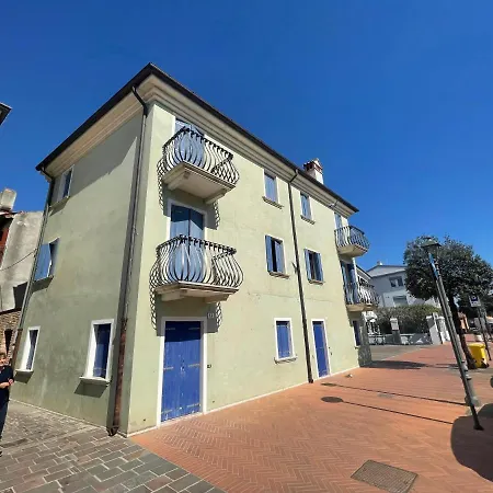 公寓 Trilocale Vista Mare Con 2 Bagni Nel Centro Storico - Agenzia Cocal *